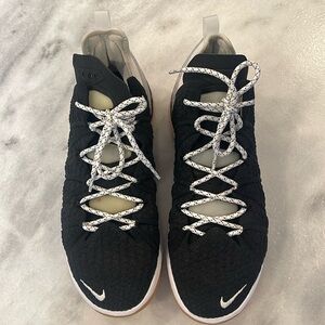 Men’s Nike LeBron 18. Size 11.